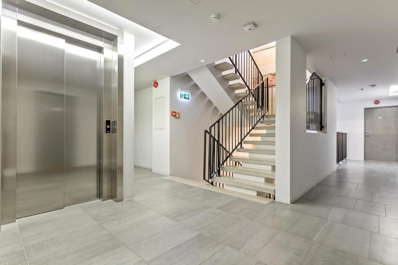 טאלין Luxuriously Furnished, Spacious Rotermanni Jewel מראה חיצוני תמונה