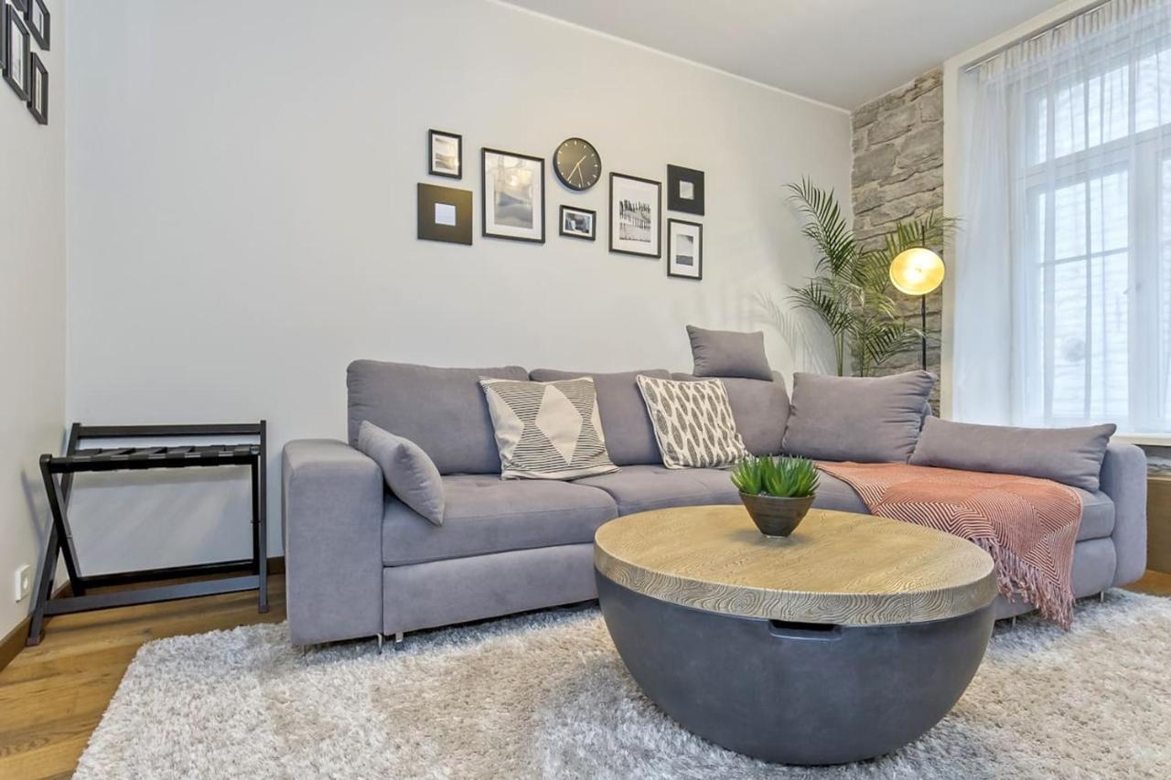 טאלין Luxuriously Furnished, Spacious Rotermanni Jewel מראה חיצוני תמונה